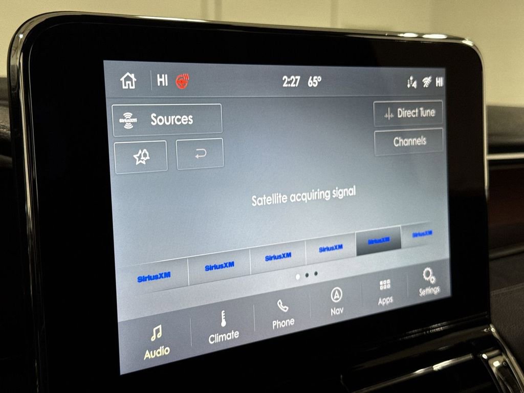 Used 2020 Lincoln Navigator L Reserve AWD/4WD image 13
