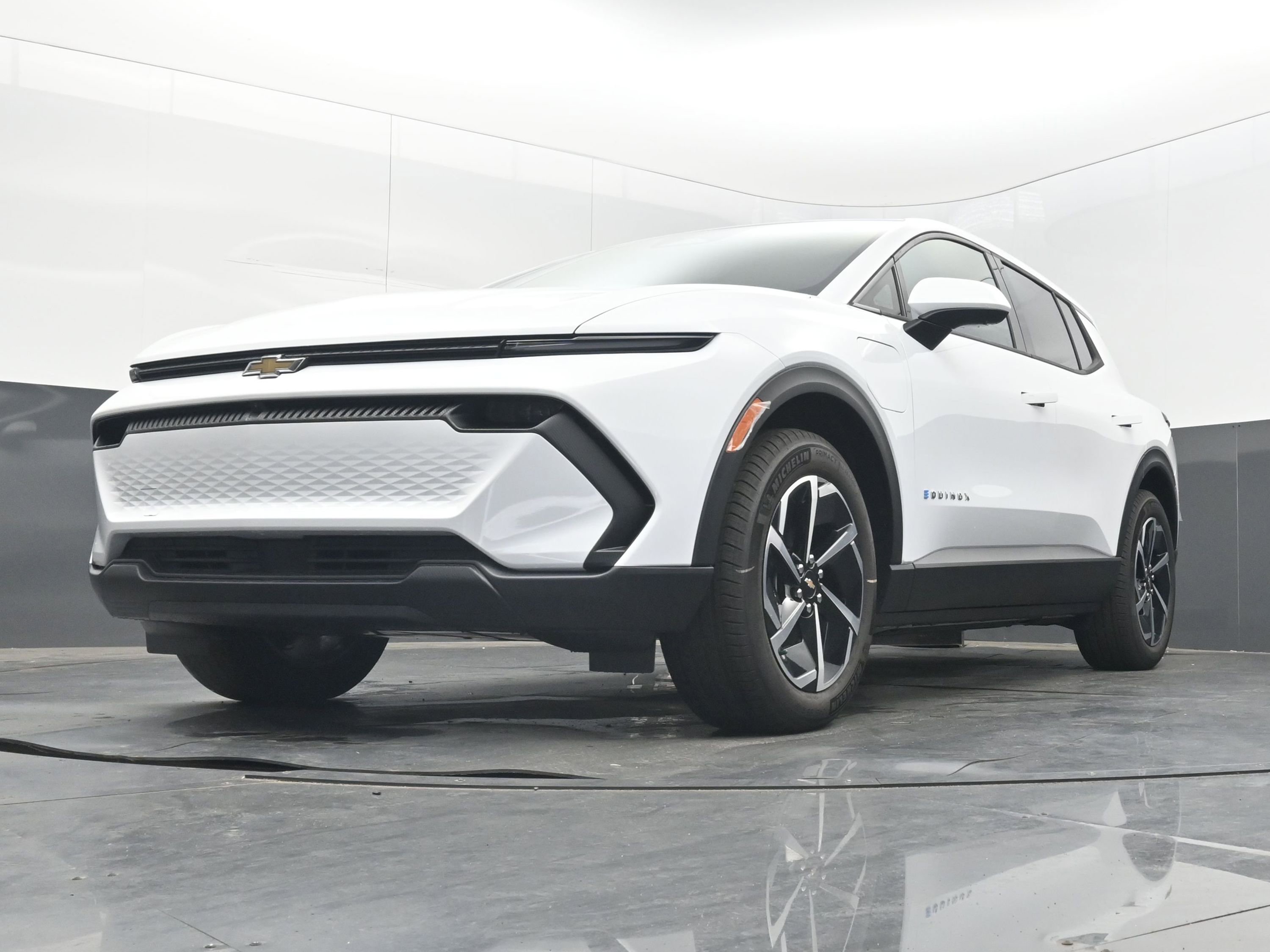 New 2026 Chevrolet Equinox EV LT image 22