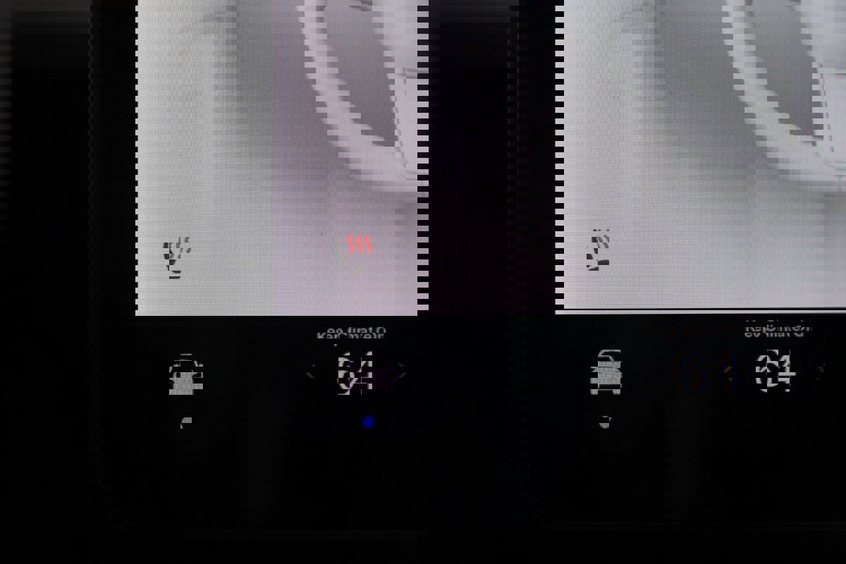 Used 2020 Tesla Model 3 Standard Range image 8