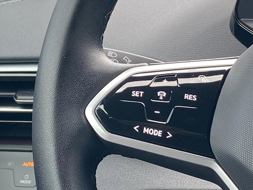 Certified 2023 Volkswagen ID.4 2WD image 7