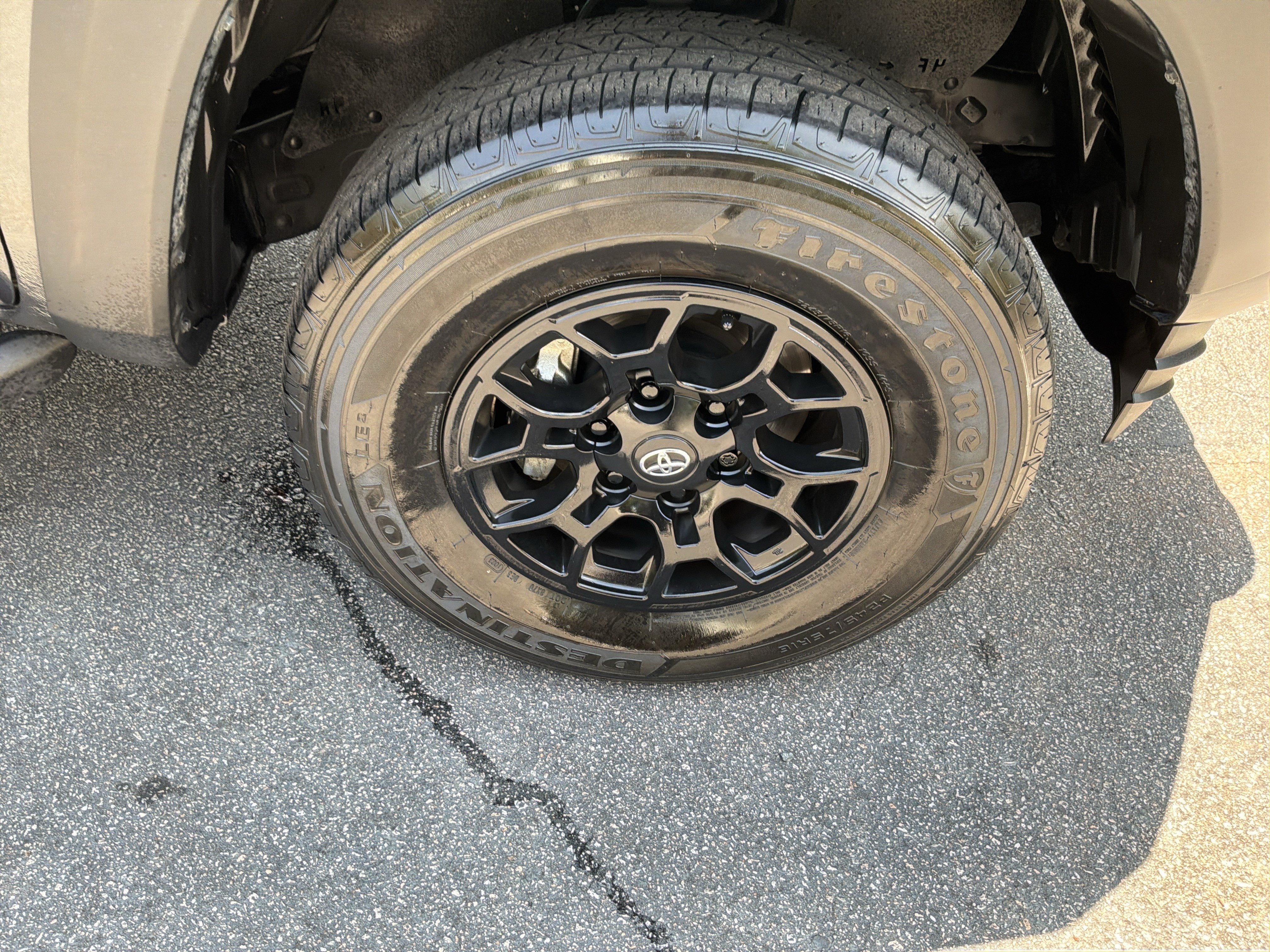 Used 2023 Toyota Tacoma SR5 RWD image 13