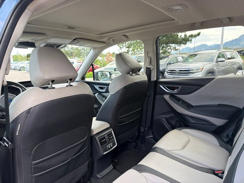 Used 2024 Subaru Forester Limited AWD/4WD image 19