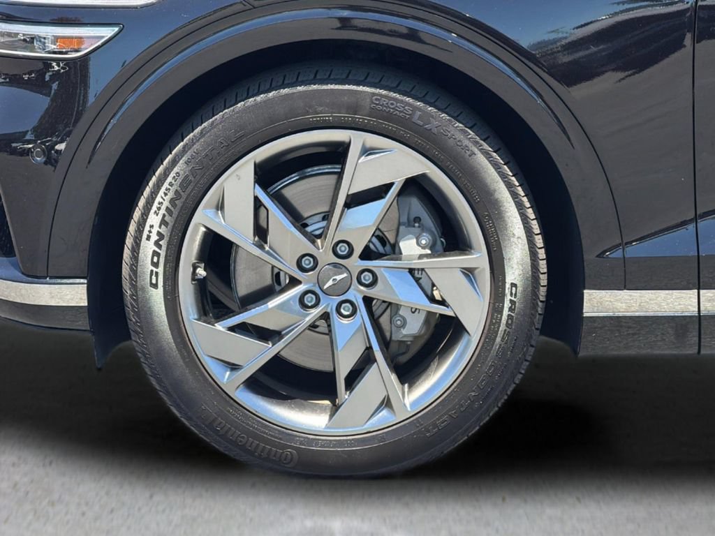 Used 2023 Genesis Electrified GV70 AWD/4WD image 27