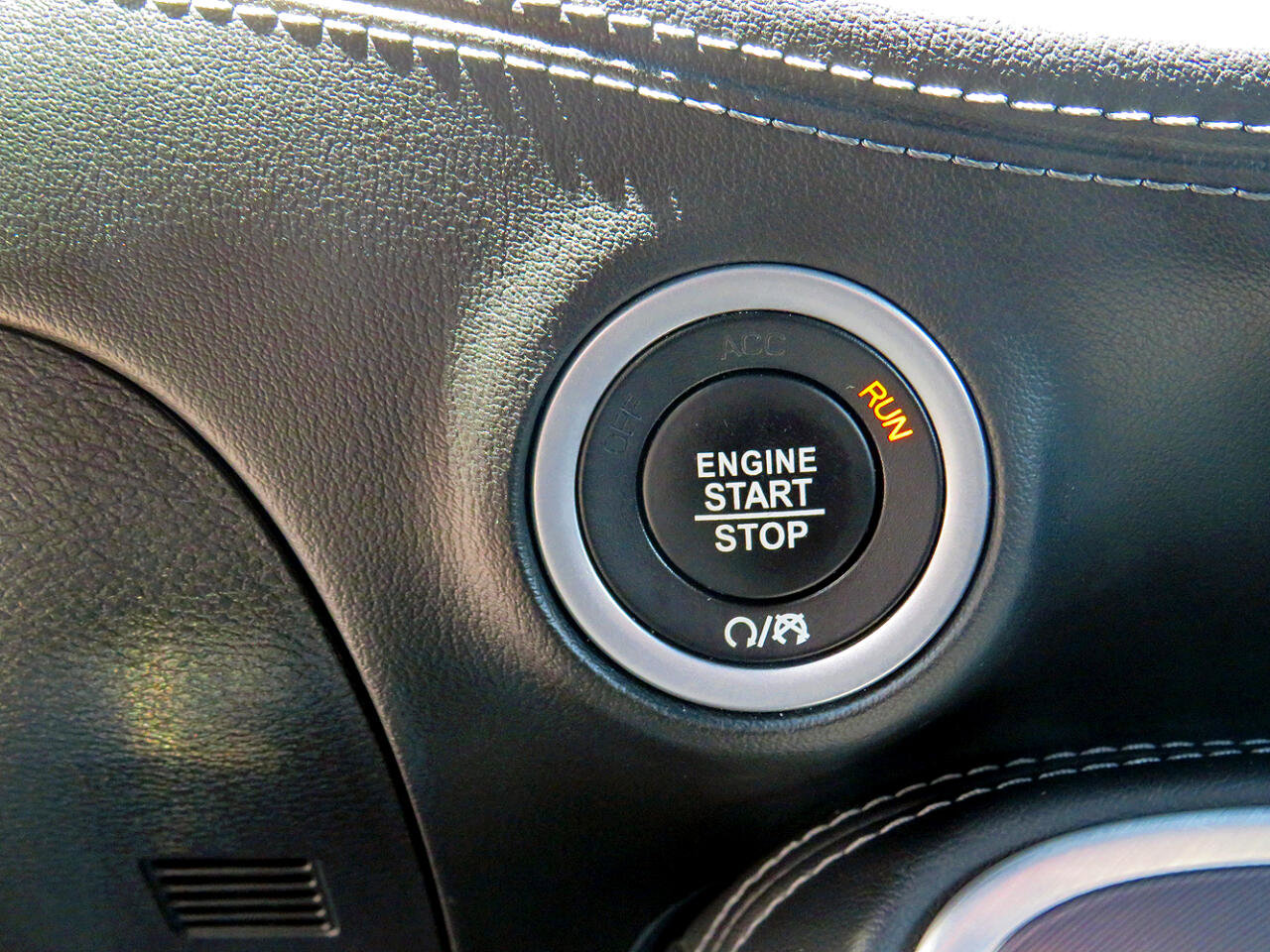 Used 2021 Dodge Challenger R/T Scat Pack image 32