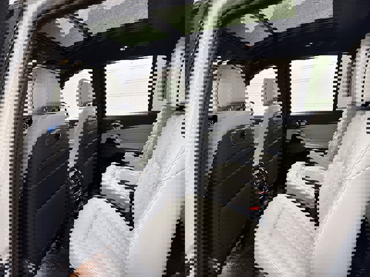 New 2026 BMW X7 xDrive40i image 46