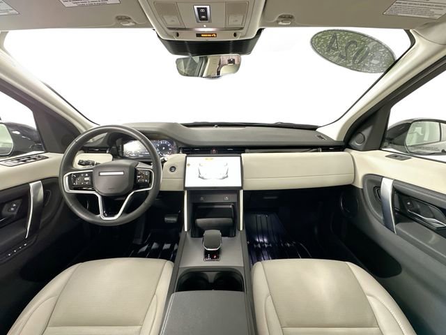 Used 2024 Land Rover Discovery Sport S image 3