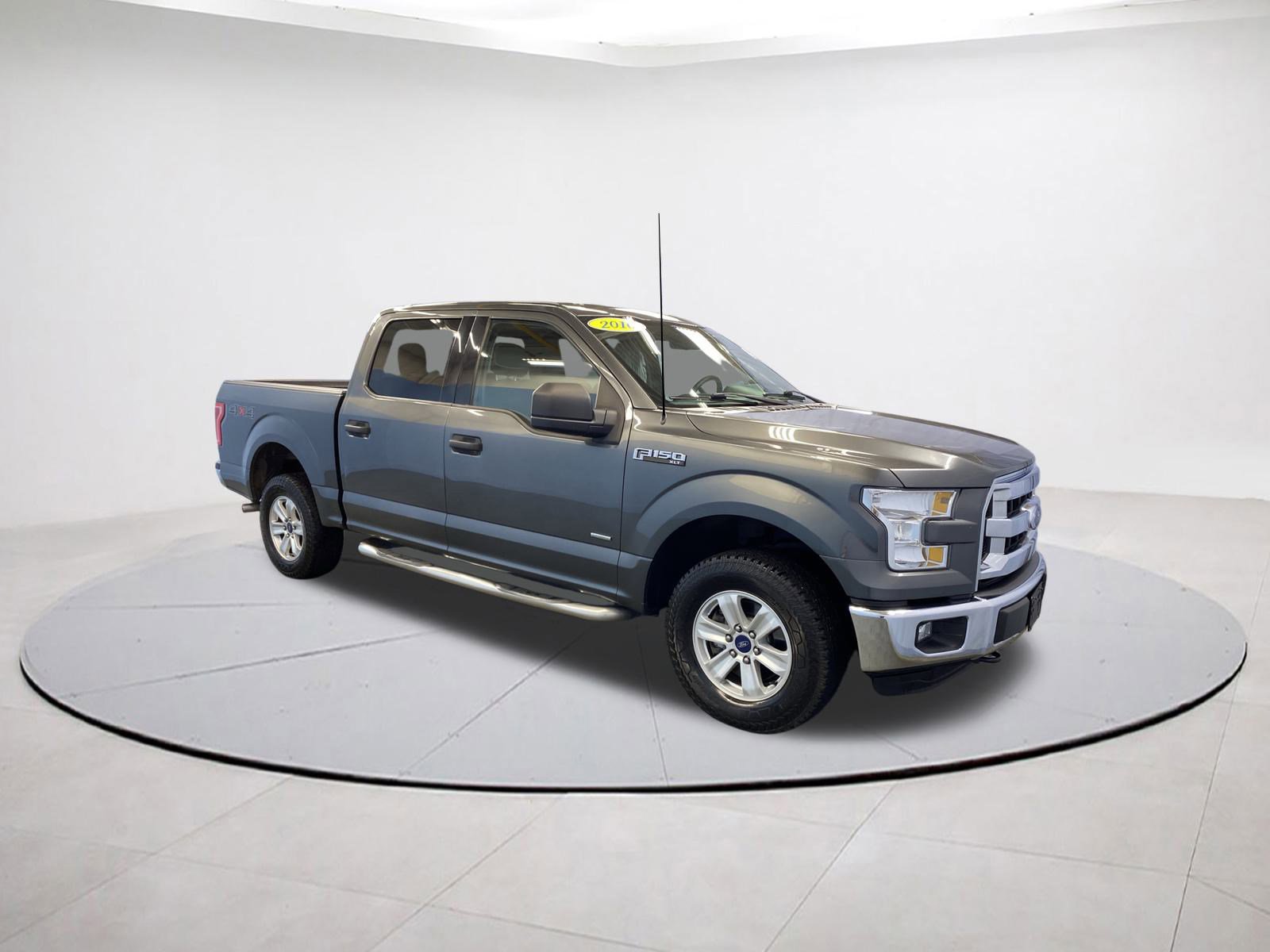 Used 2016 Ford F150 XLT w/ Trailer Tow Package image 7