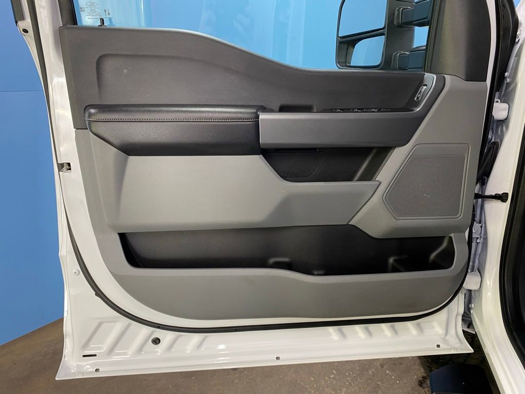 Used 2024 Ford F250 XLT image 37