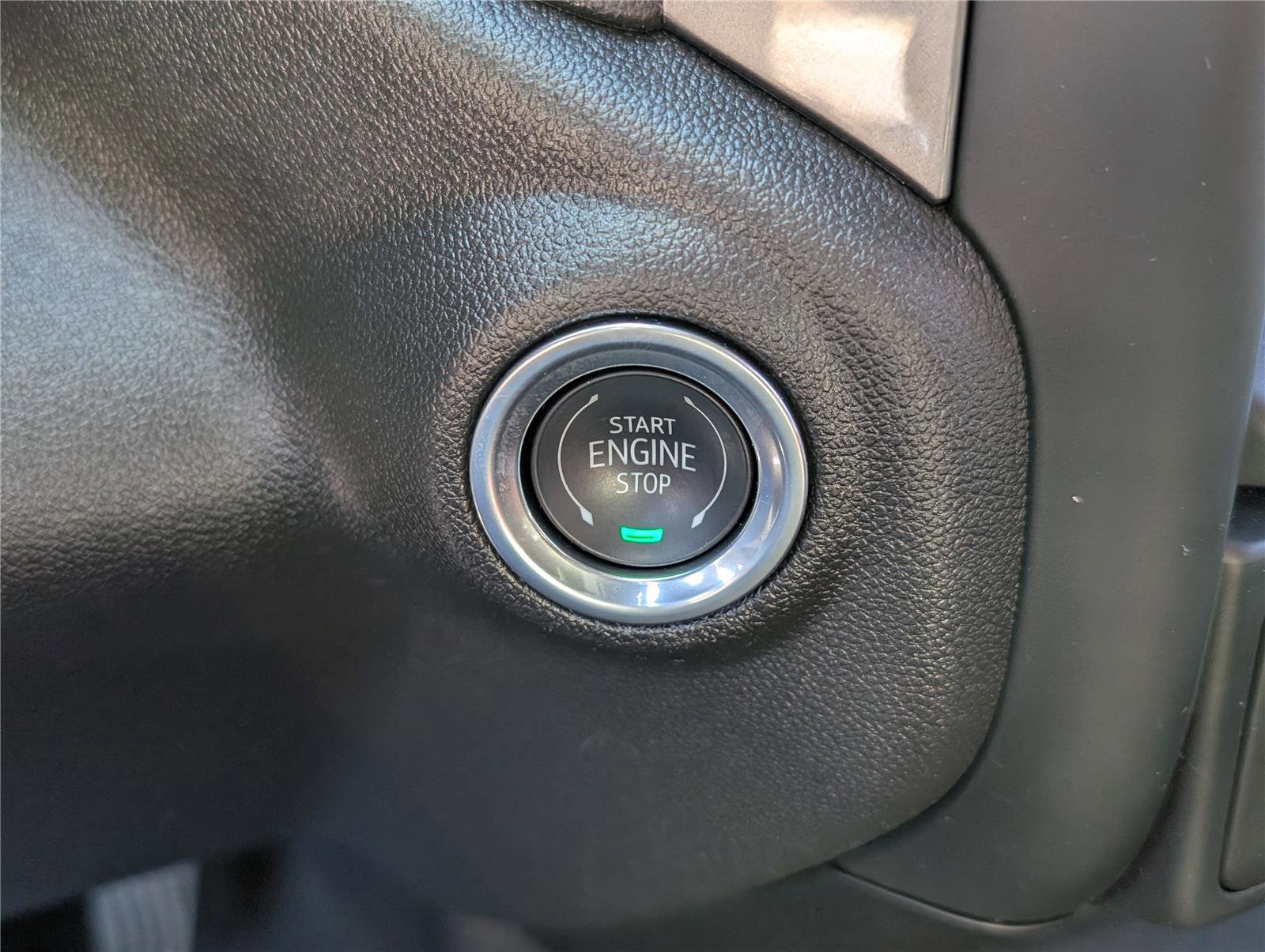 Used 2024 Chevrolet Silverado 1500 Custom image 23