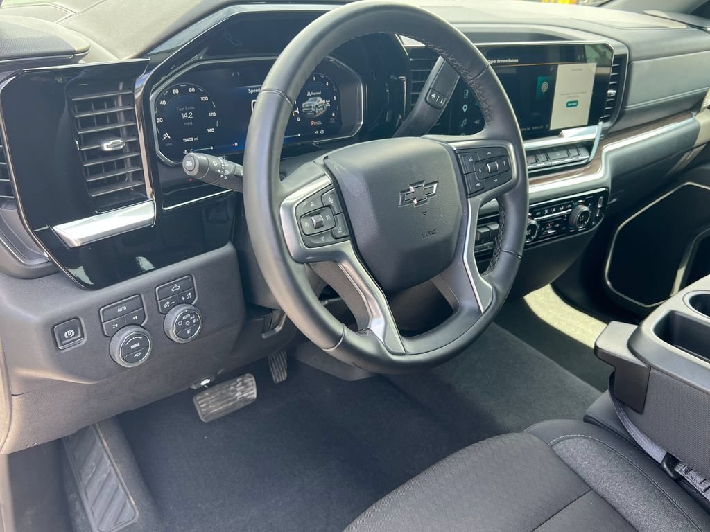 Used 2026 Chevrolet Silverado 1500 RST AWD/4WD image 18