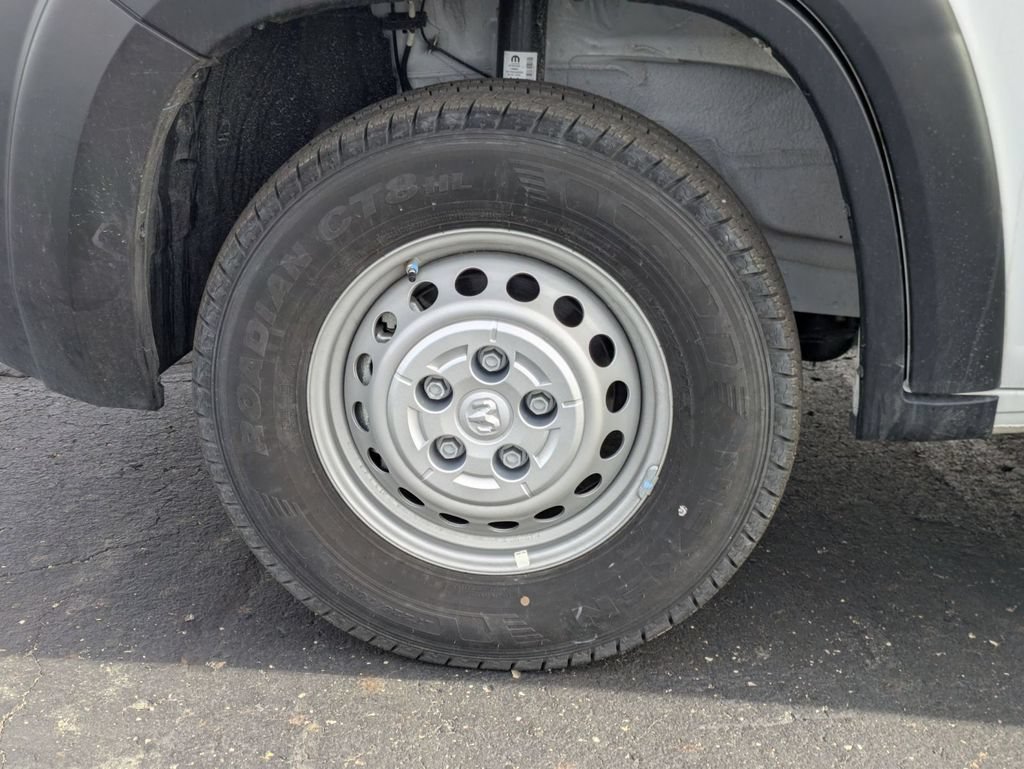 Used 2024 RAM ProMaster 2500 FWD image 10