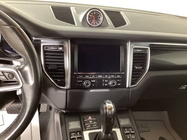 Used 2016 Porsche Macan S AWD/4WD image 15