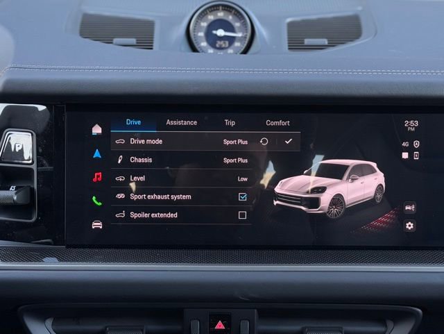 New 2025 Porsche Cayenne Turbo image 24