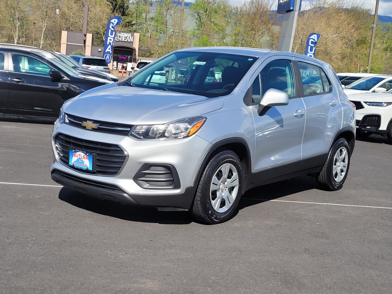 Used 2017 Chevrolet Trax LS image 1