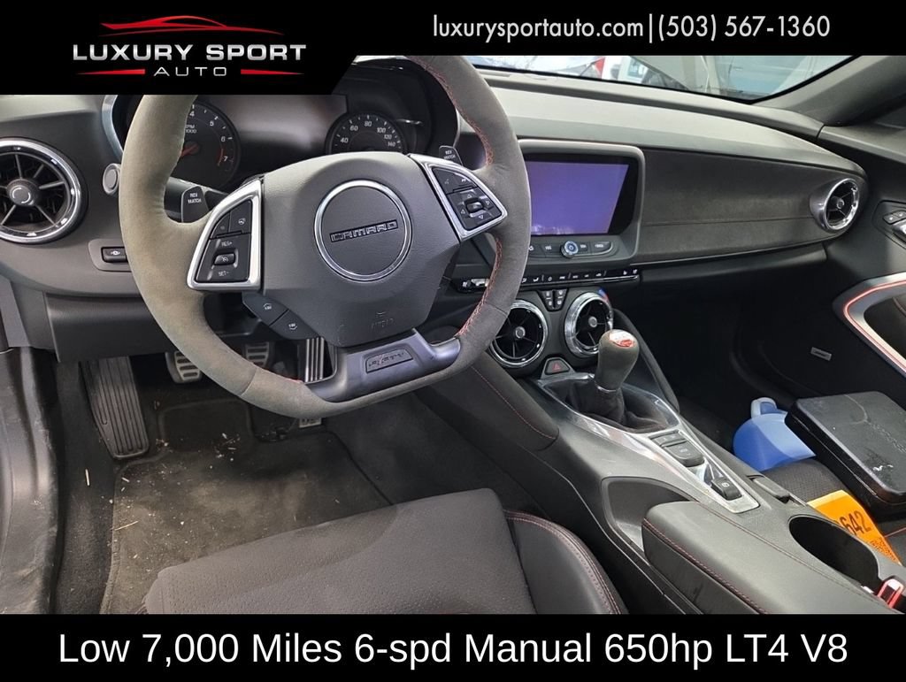 Used 2017 Chevrolet Camaro ZL1 RWD image 8