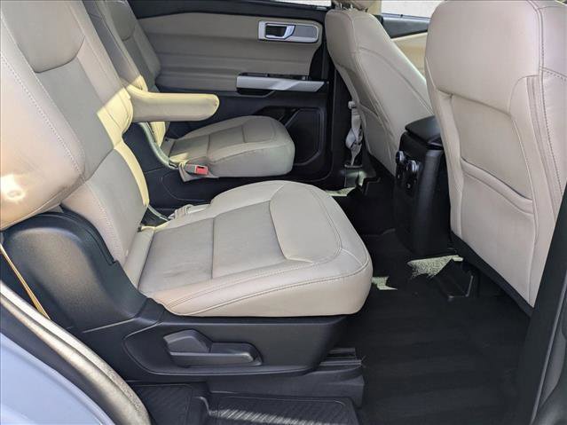 Used 2021 Ford Explorer Limited w/ Hybrid Equipment Group 310A image 21