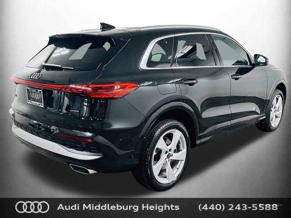 Certified 2025 Audi Q5 Premium Plus w/ Premium Plus AWD/4WD image 8
