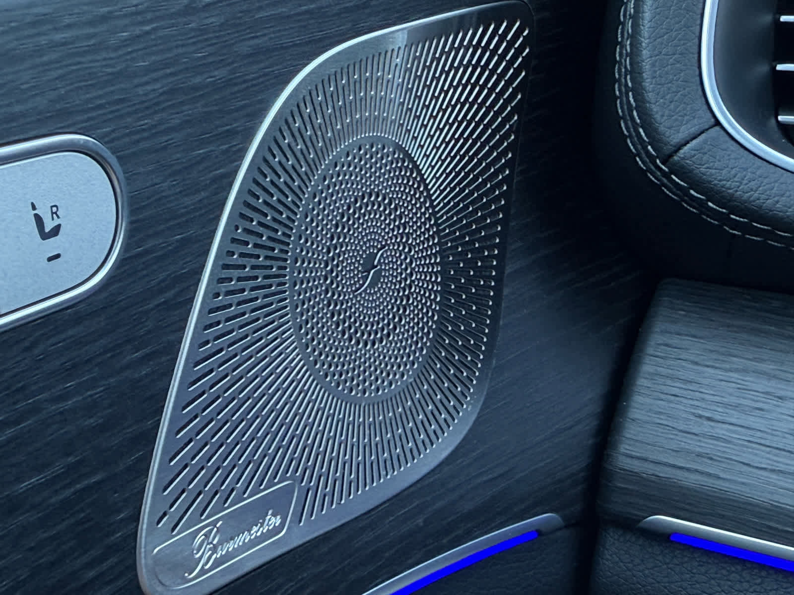 New 2026 Mercedes-Benz GLS 450 4MATIC image 27