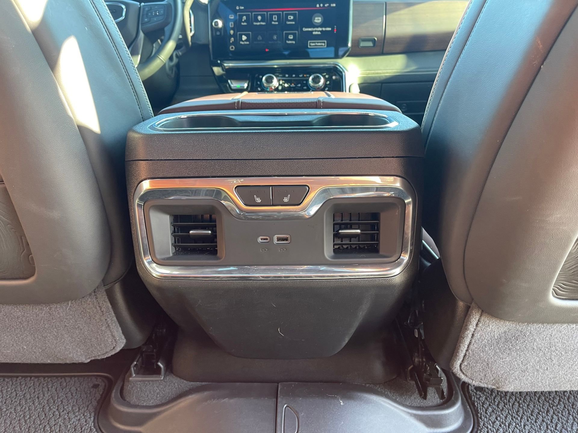 Used 2025 GMC Sierra 2500 Denali Ultimate image 26