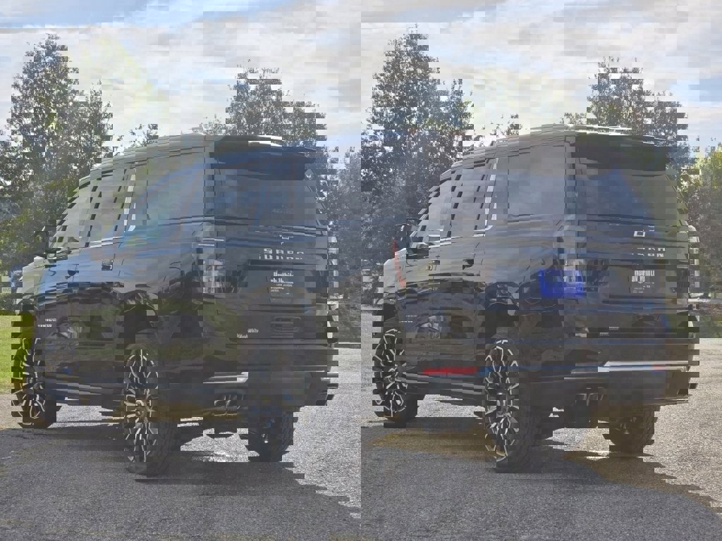 New 2026 Chevrolet Suburban High Country image 10