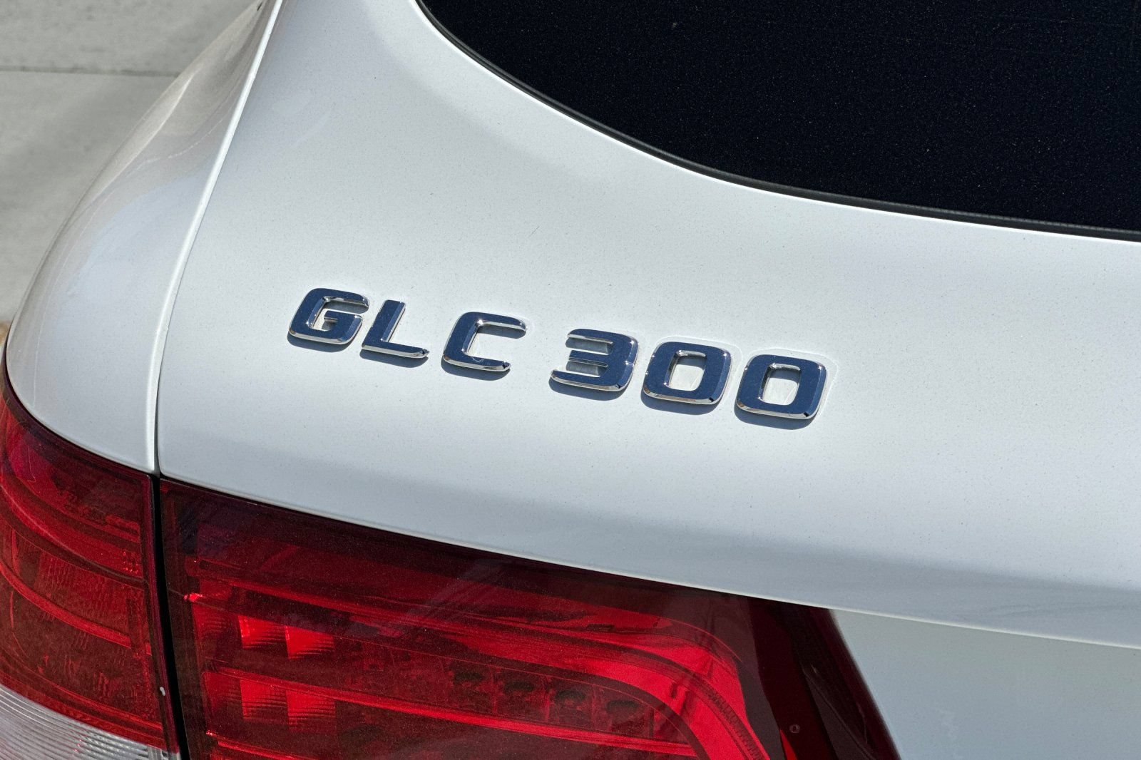 Used 2018 Mercedes-Benz GLC 300 image 27