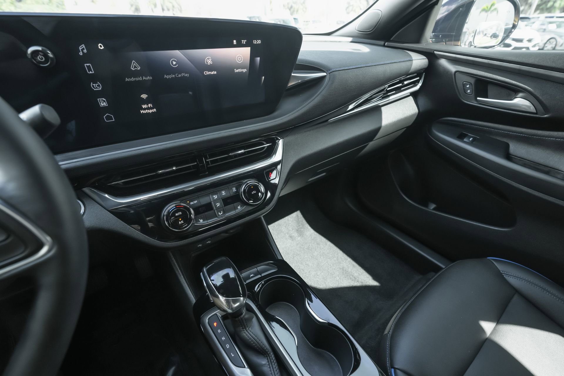 Used 2024 Buick Envista Sport Touring w/ Convenience I Package image 10