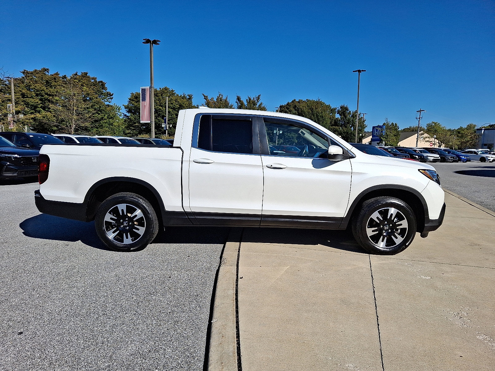Used 2020 Honda Ridgeline RTL image 7