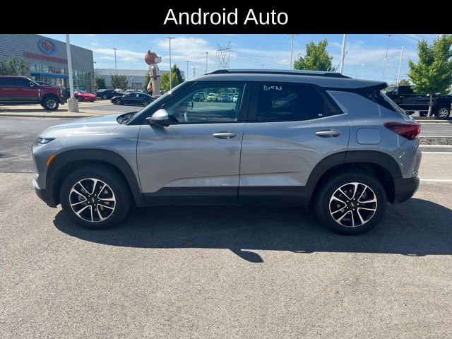 Used 2025 Chevrolet TrailBlazer LT AWD/4WD image 10