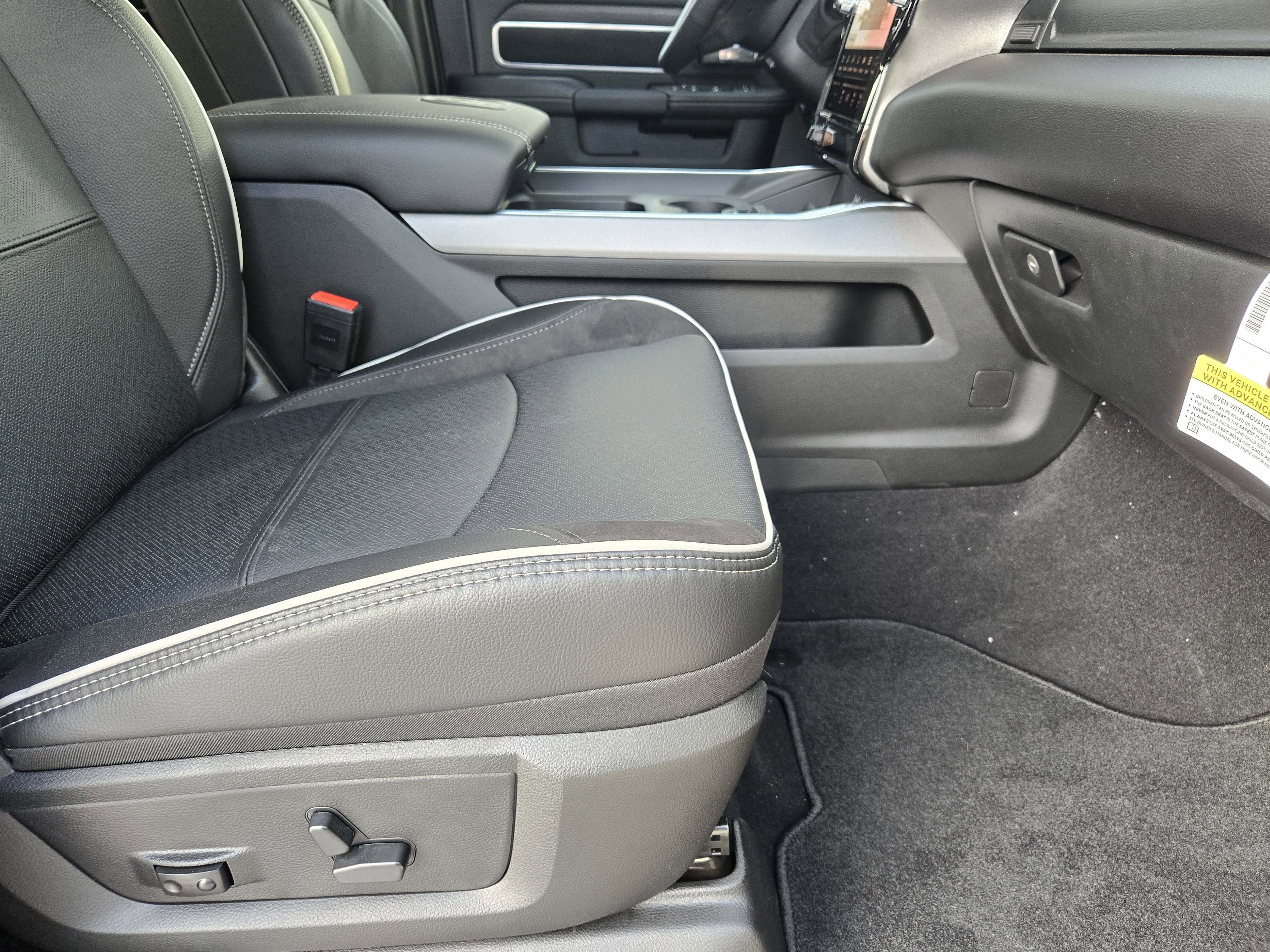 New 2026 RAM 2500 Laramie image 12