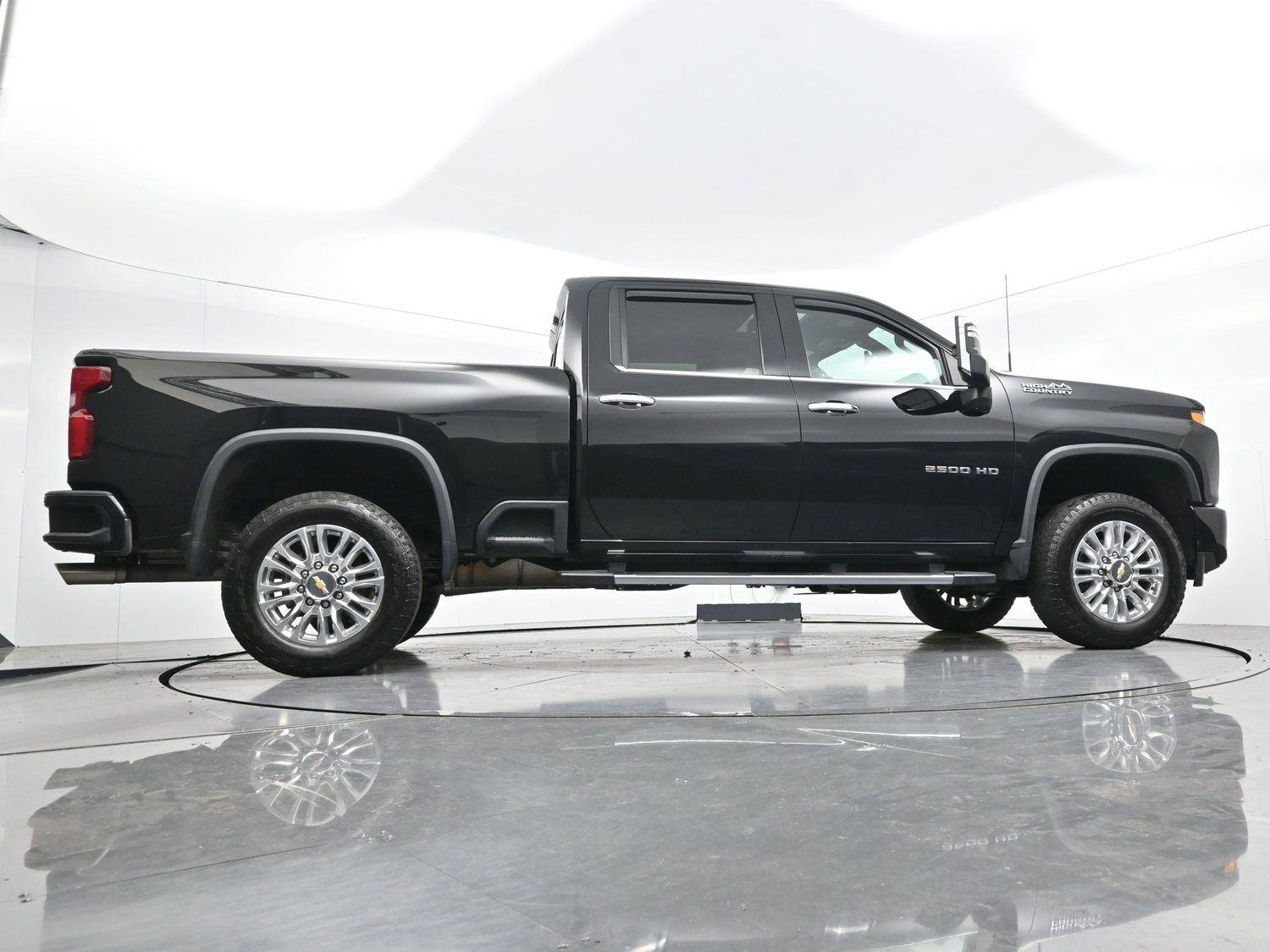 Used 2022 Chevrolet Silverado 2500 High Country w/ LPO, Dark Essentials Package image 52