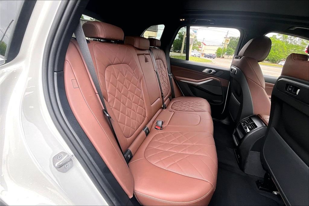 Used 2025 BMW X5 sDrive40i w/ Premium Package RWD image 21