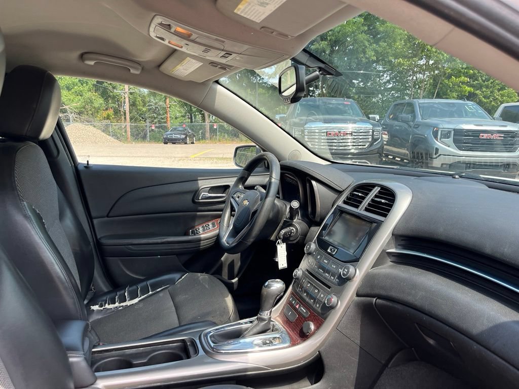 Used 2013 Chevrolet Malibu LT w/ Power Convenience Package FWD image 38