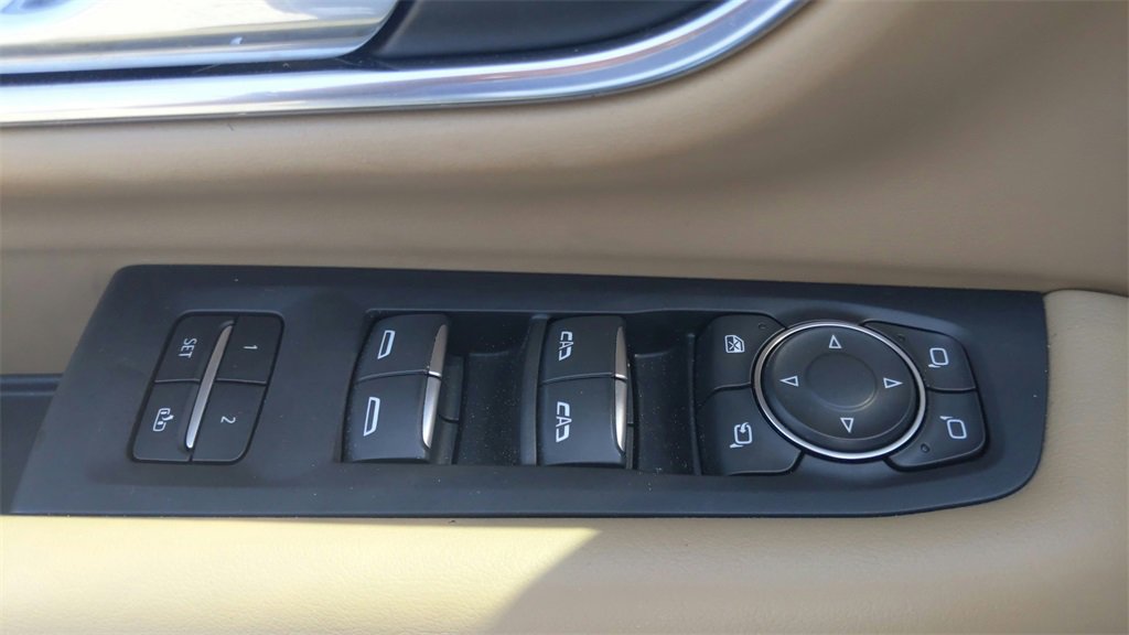 Used 2023 Chevrolet Tahoe Premier image 16