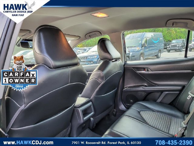 Used 2023 Toyota Camry SE FWD image 11