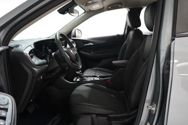 Used 2025 Buick Encore GX Preferred image 16