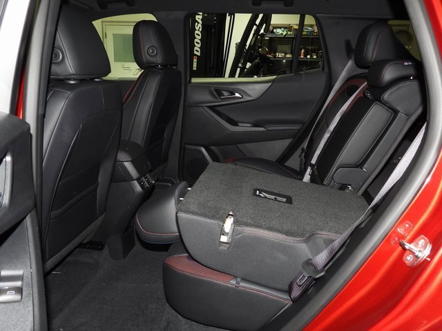 New 2026 Chevrolet Equinox RS image 36