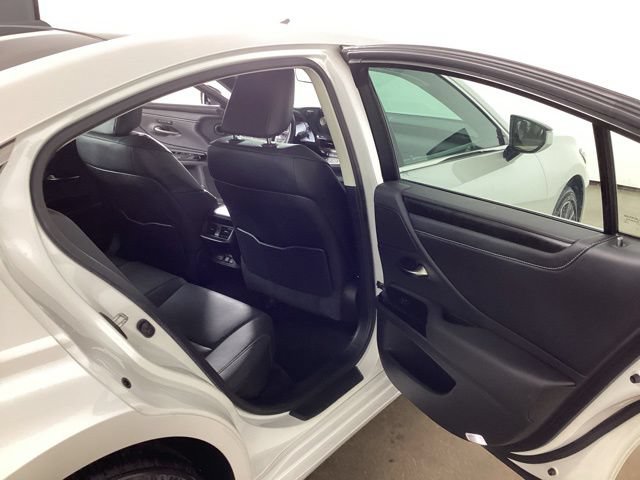 Used 2022 Lexus ES 350 w/ Premium Package FWD image 19