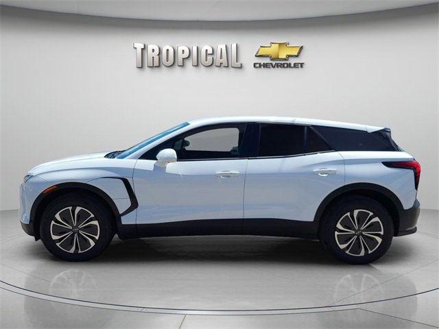 New 2025 Chevrolet Blazer EV LT image 2