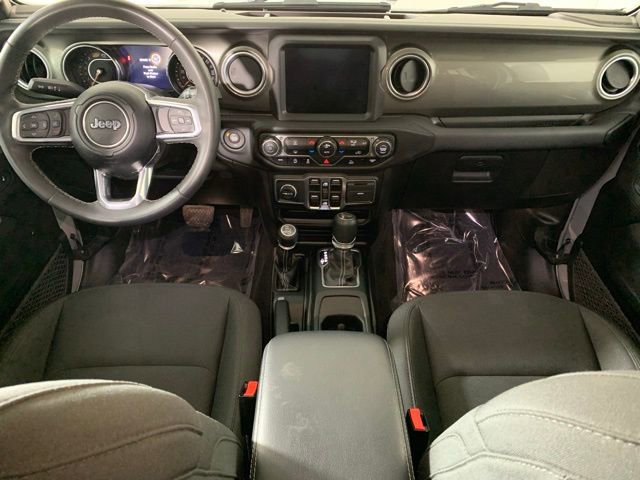 Used 2023 Jeep Wrangler Sahara image 22
