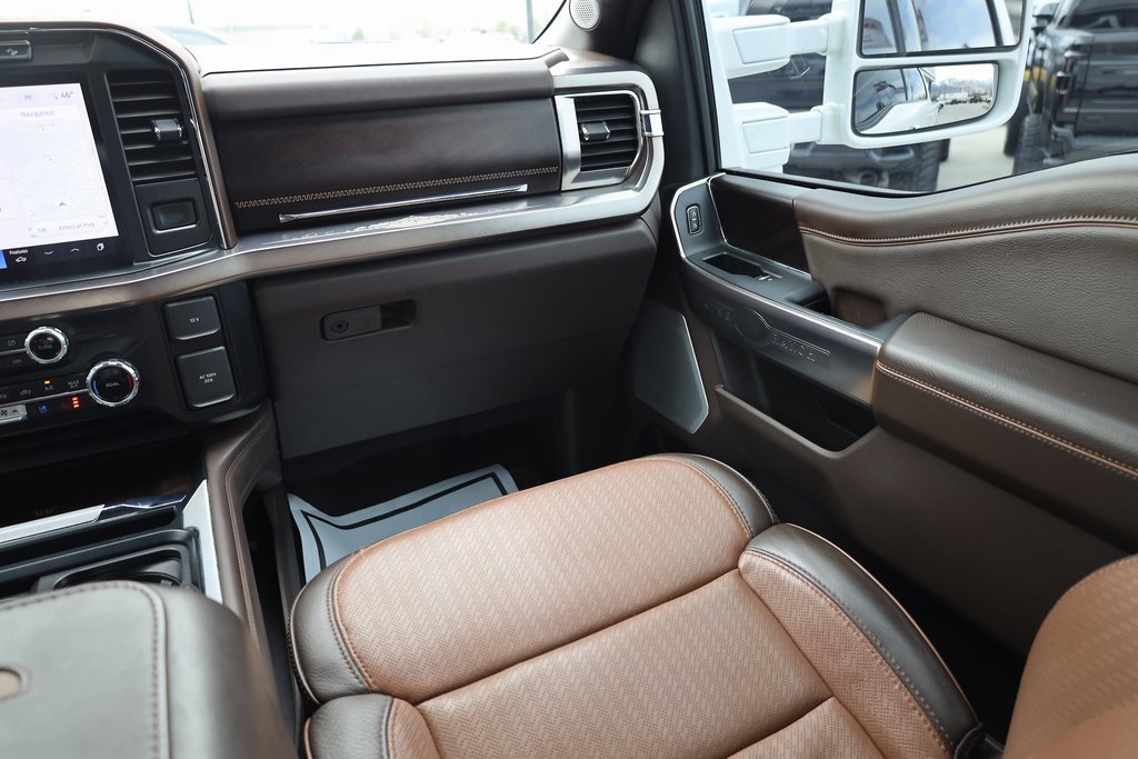 Used 2023 Ford F350 King Ranch w/ Chrome Package image 20