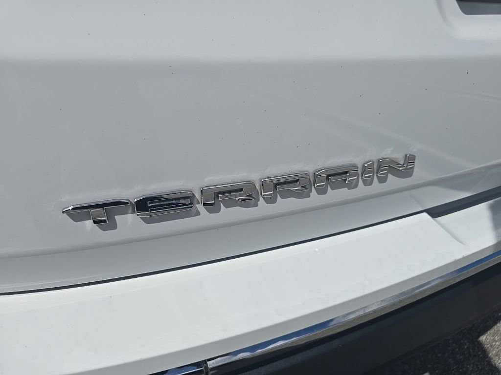 Used 2023 GMC Terrain SLT image 12