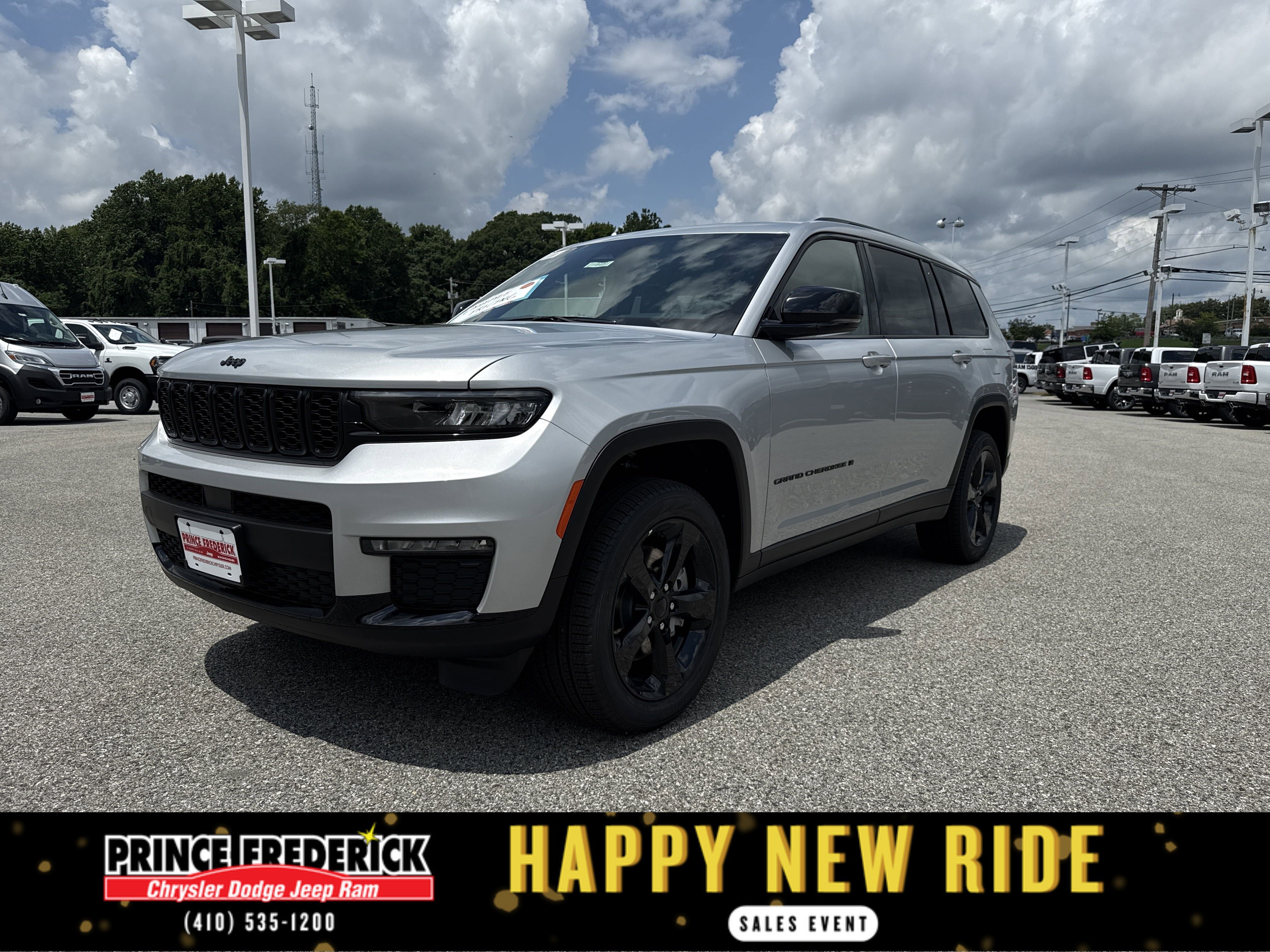 New 2025 Jeep Grand Cherokee L Limited w/ Black Appearance Package image 7