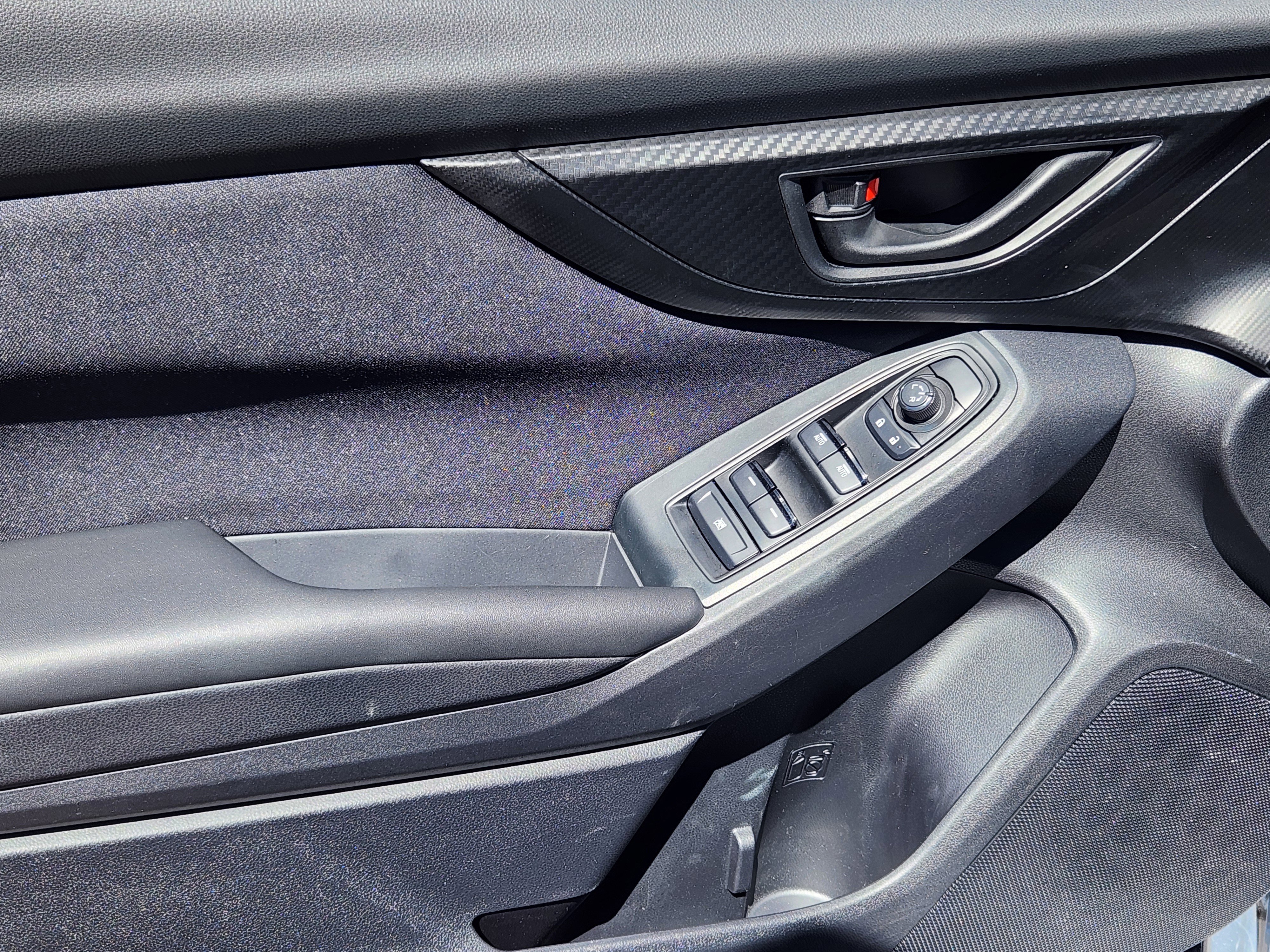 Used 2018 Subaru Impreza 2.0i image 8