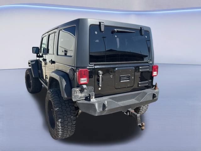 Used 2015 Jeep Wrangler Unlimited Rubicon w/ Dual Top Group AWD/4WD image 9