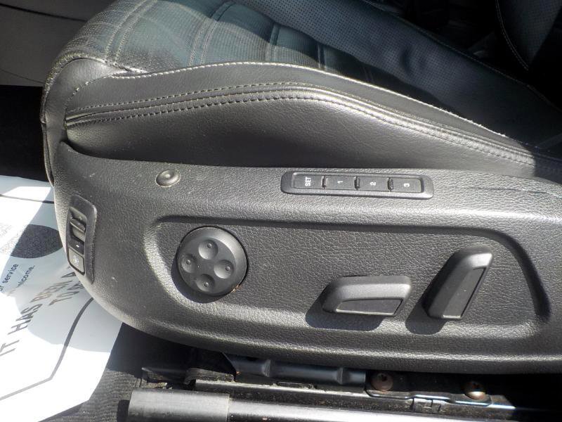 Used 2012 Volkswagen CC Executive image 19