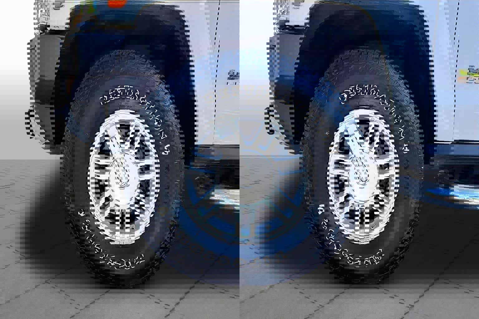 Used 2008 HUMMER H3 Luxury image 9