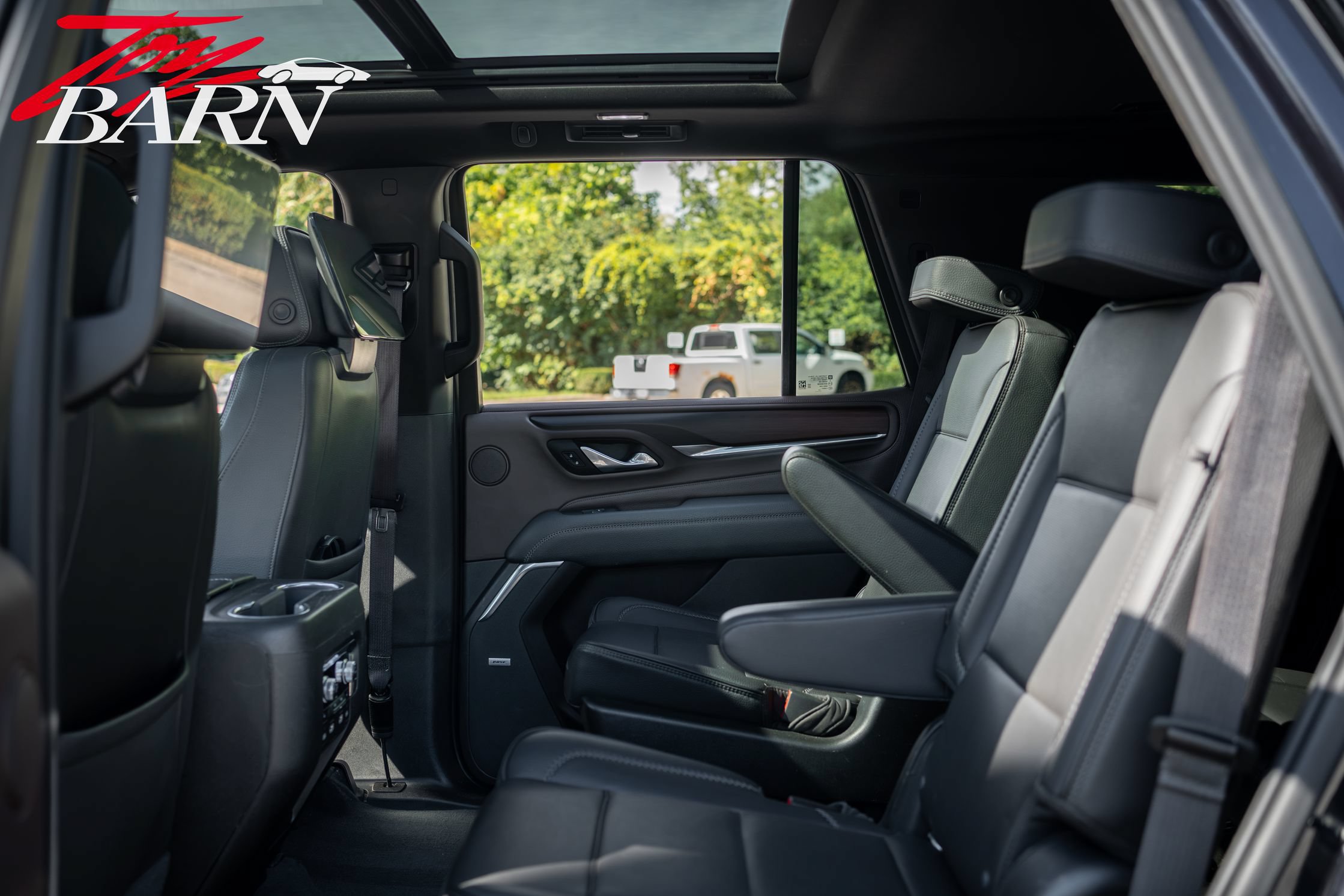 Used 2021 GMC Yukon Denali AWD/4WD image 34