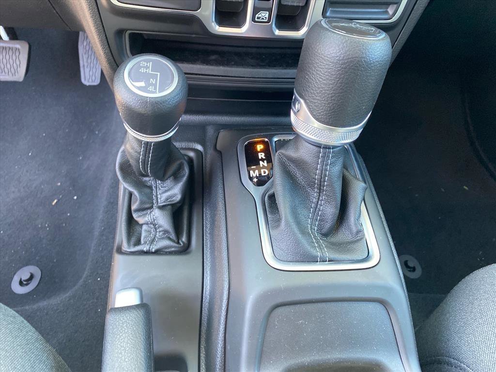 New 2026 Jeep Gladiator Sport AWD/4WD image 8