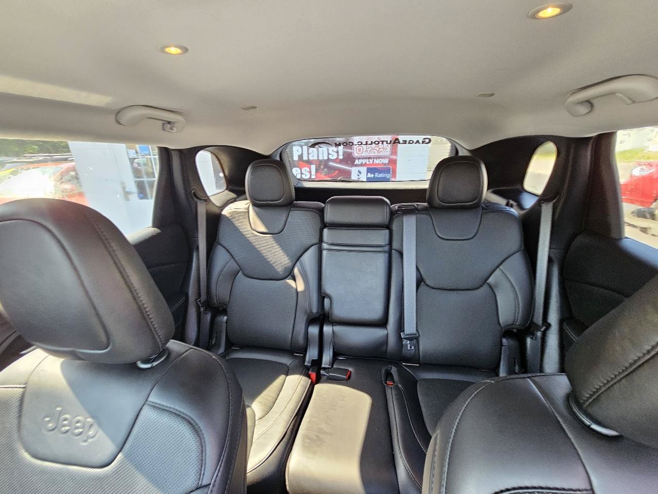 Used 2019 Jeep Cherokee Limited w/ Luxury Group AWD/4WD image 21