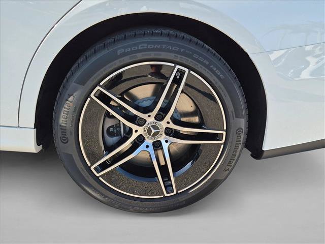 New 2026 Mercedes-Benz E 450 4MATIC Sedan image 9